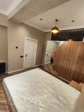 Kirayə verilir 2 otaqlı yeni tikili 70 m²