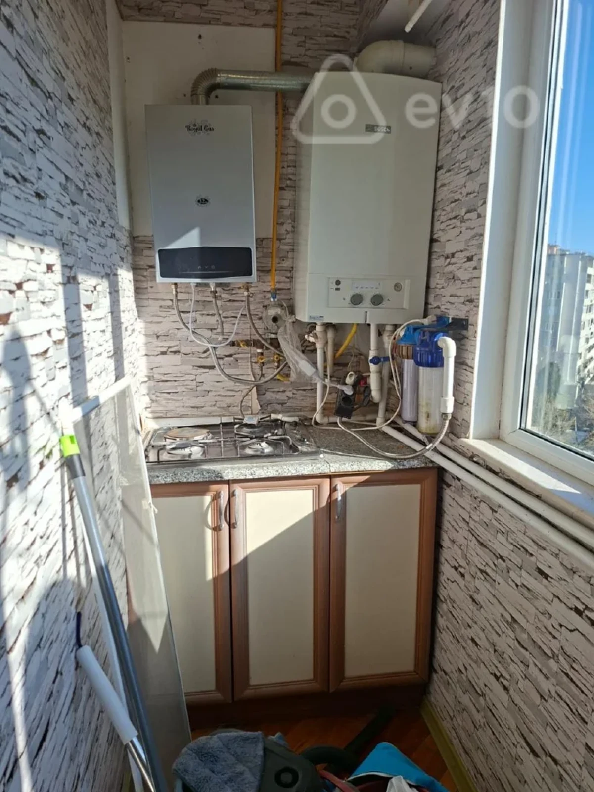 Kirayə verilir 4 otaqlı köhnə tikili 110 m²