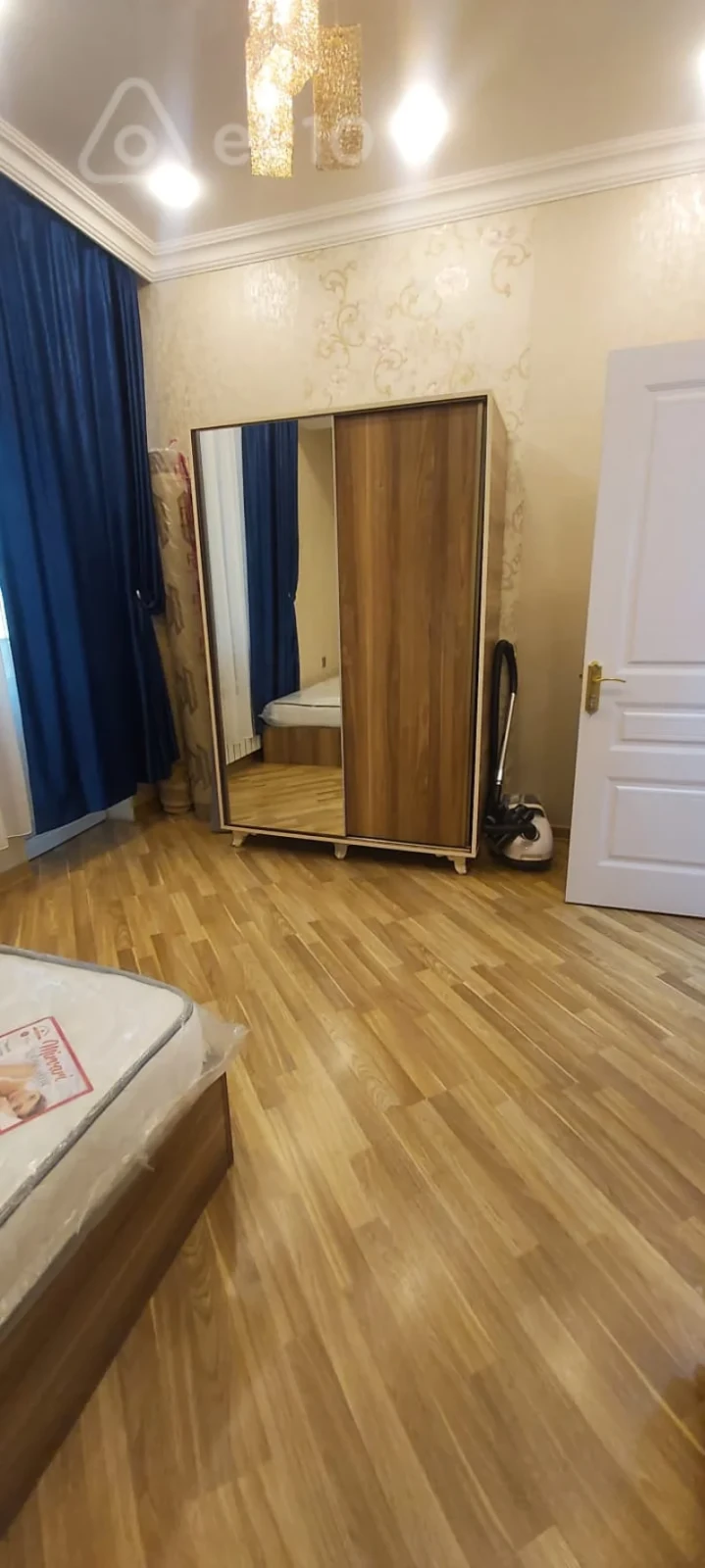 Kirayə verilir 2 otaqlı yeni tikili 50 m²