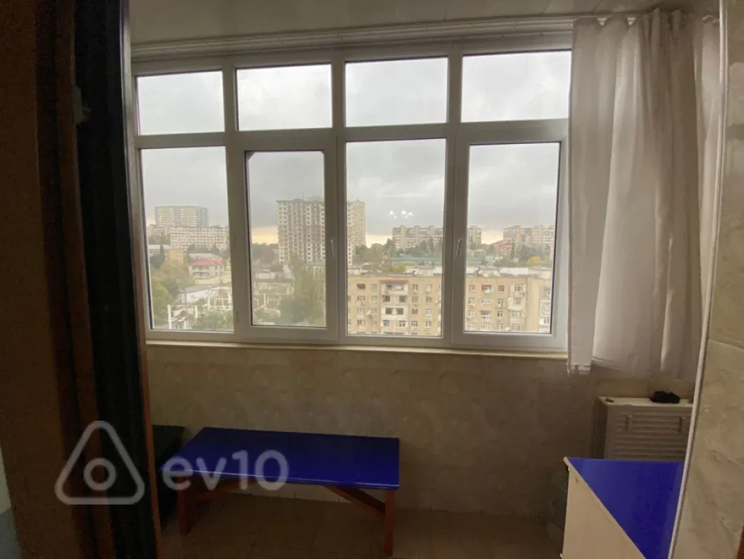 Kirayə verilir 3 otaqlı yeni tikili 128 m²