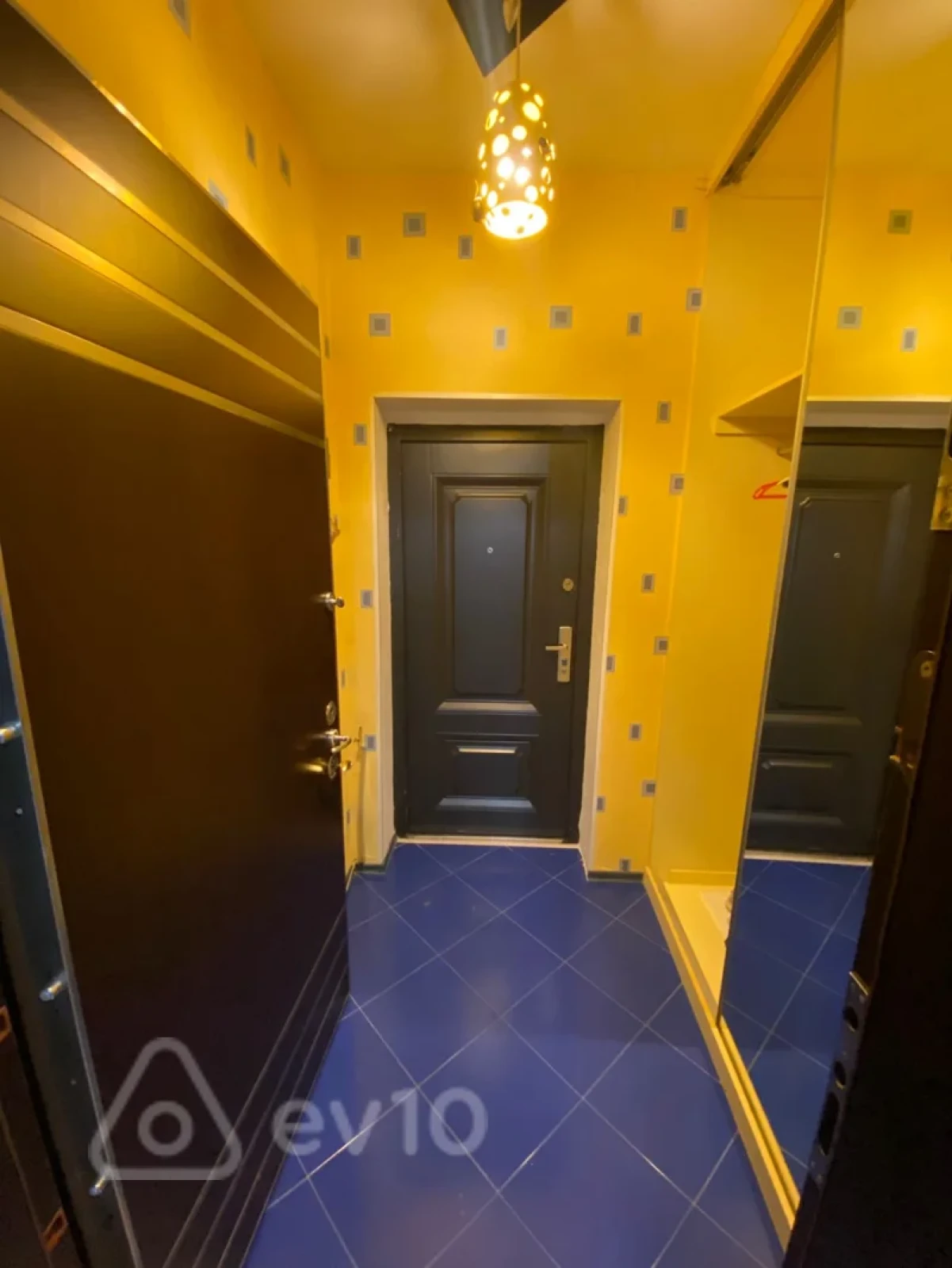 Kirayə verilir 3 otaqlı yeni tikili 128 m²