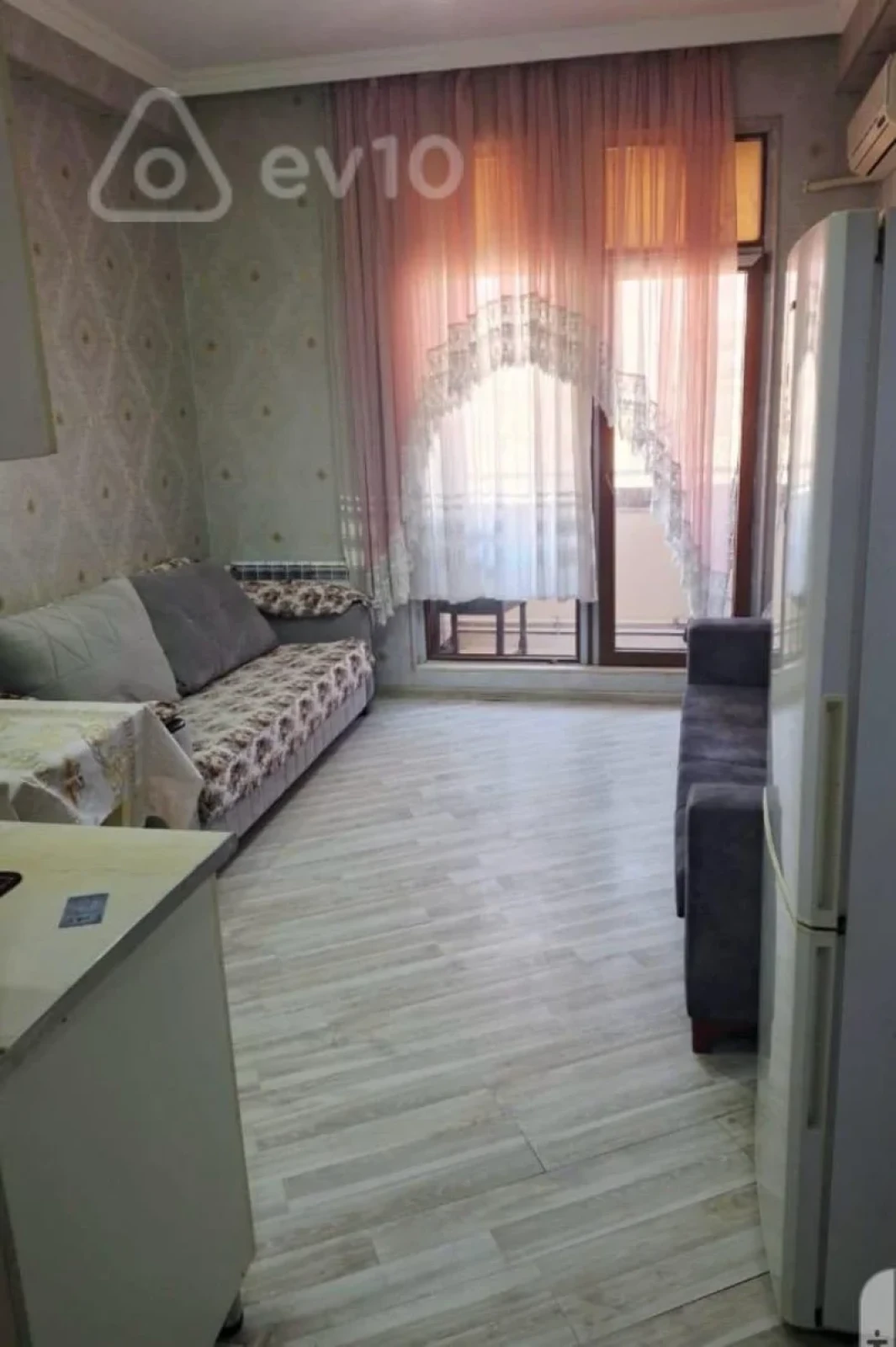 Kirayə verilir 1 otaqlı yeni tikili 30 m²