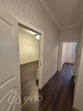 Kirayə verilir 2 otaqlı yeni tikili 45 m²