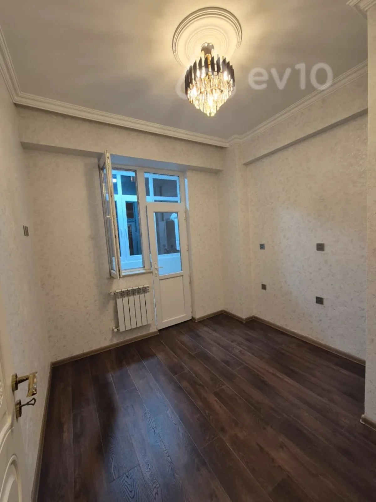 Kirayə verilir 2 otaqlı yeni tikili 45 m²