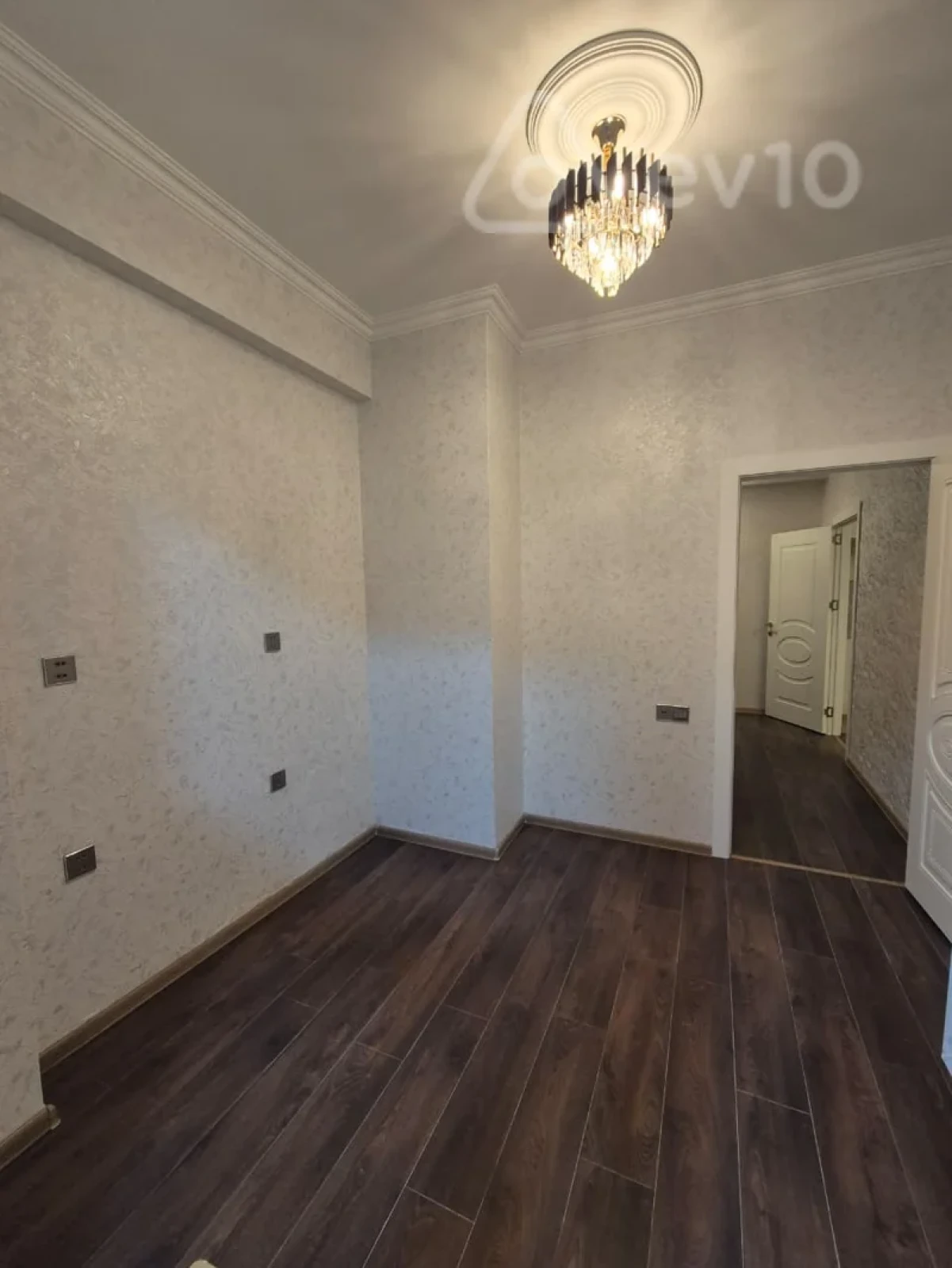 Kirayə verilir 2 otaqlı yeni tikili 45 m²