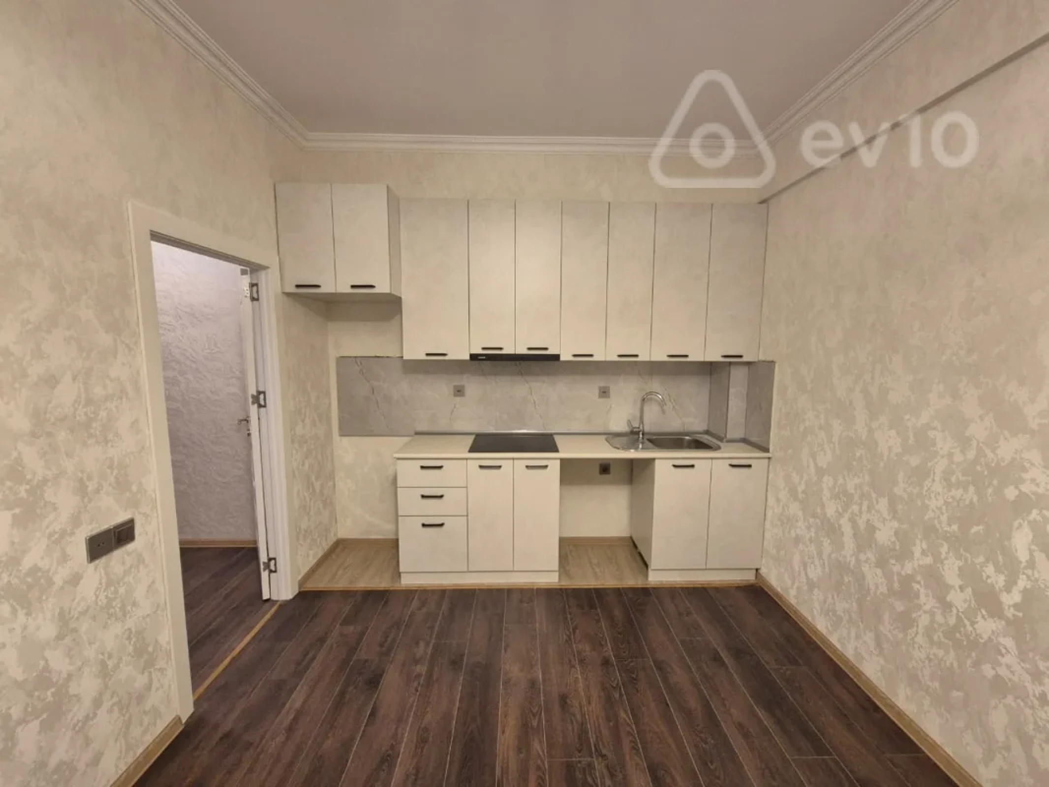 Kirayə verilir 2 otaqlı yeni tikili 45 m²
