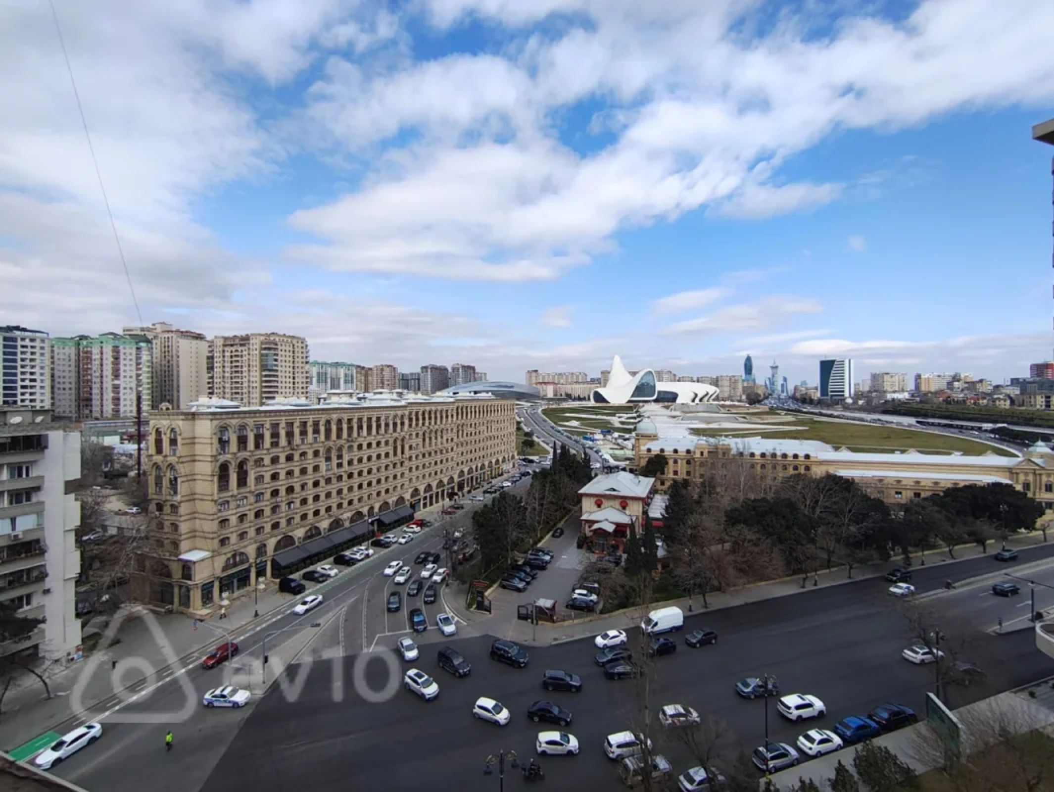 Kirayə verilir 3 otaqlı yeni tikili 150 m²