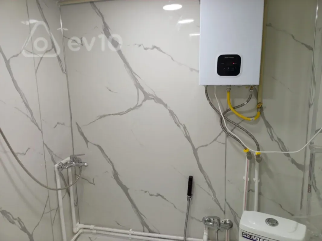 Kirayə verilir 3 otaqlı köhnə tikili 70 m²