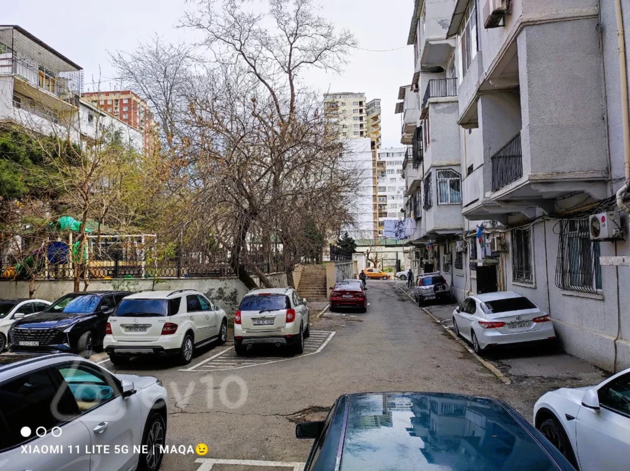 Satılır 2 otaqlı köhnə tikili 38 m²