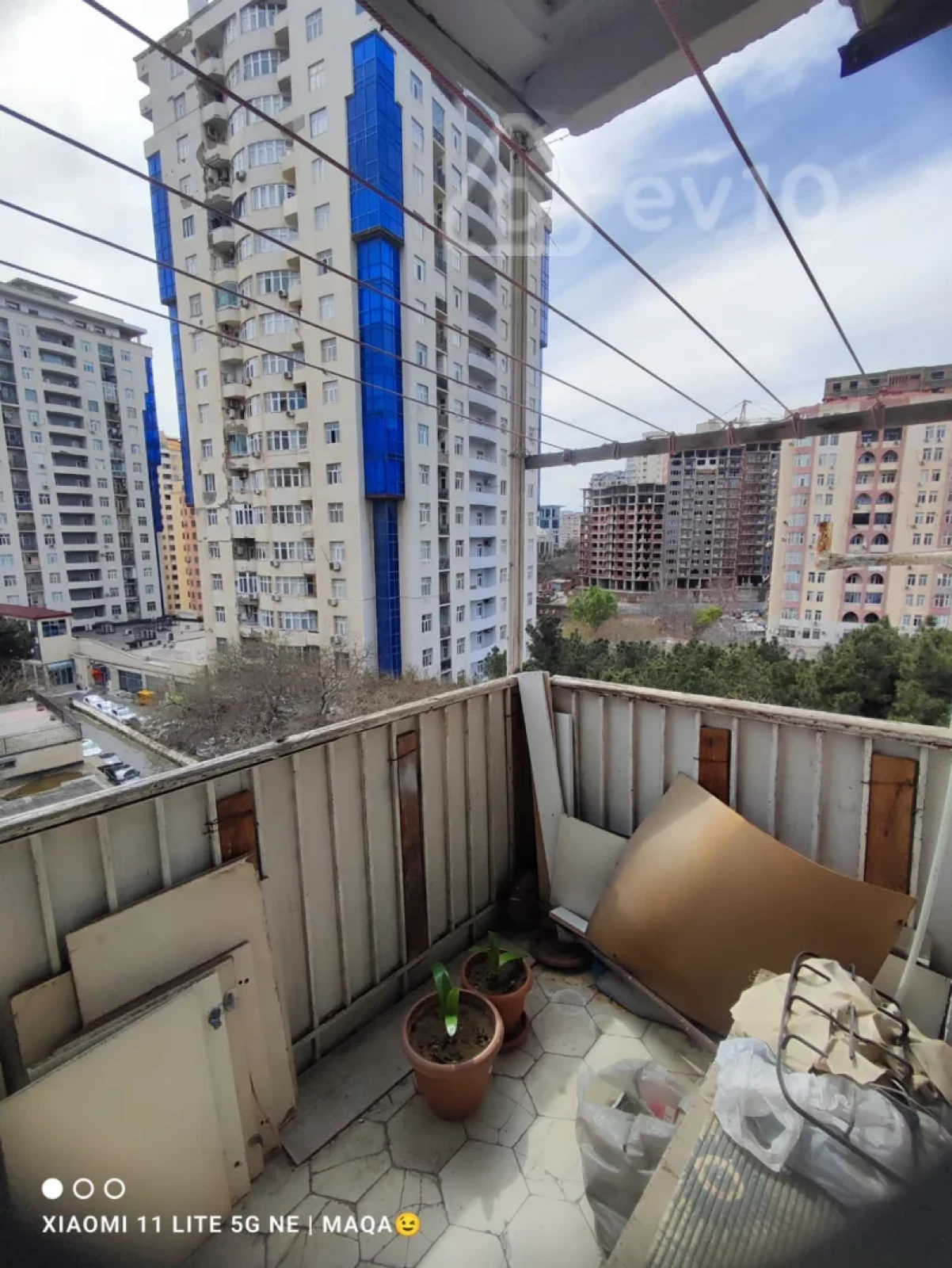 Satılır 2 otaqlı köhnə tikili 38 m²