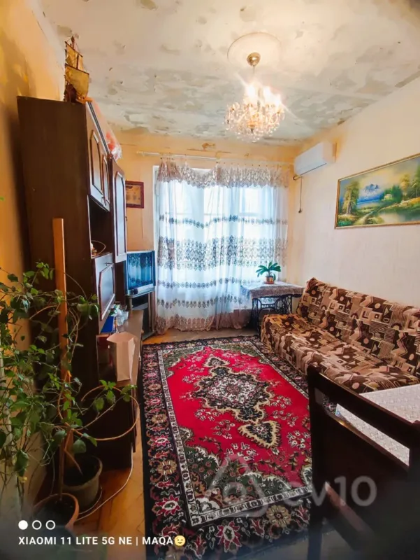 Satılır 2 otaqlı köhnə tikili 38 m²