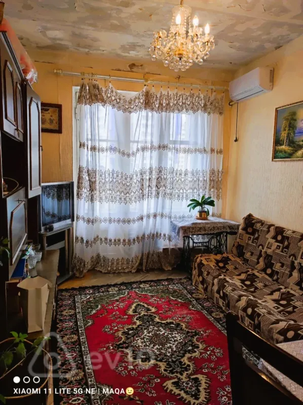 Satılır 2 otaqlı köhnə tikili 38 m²