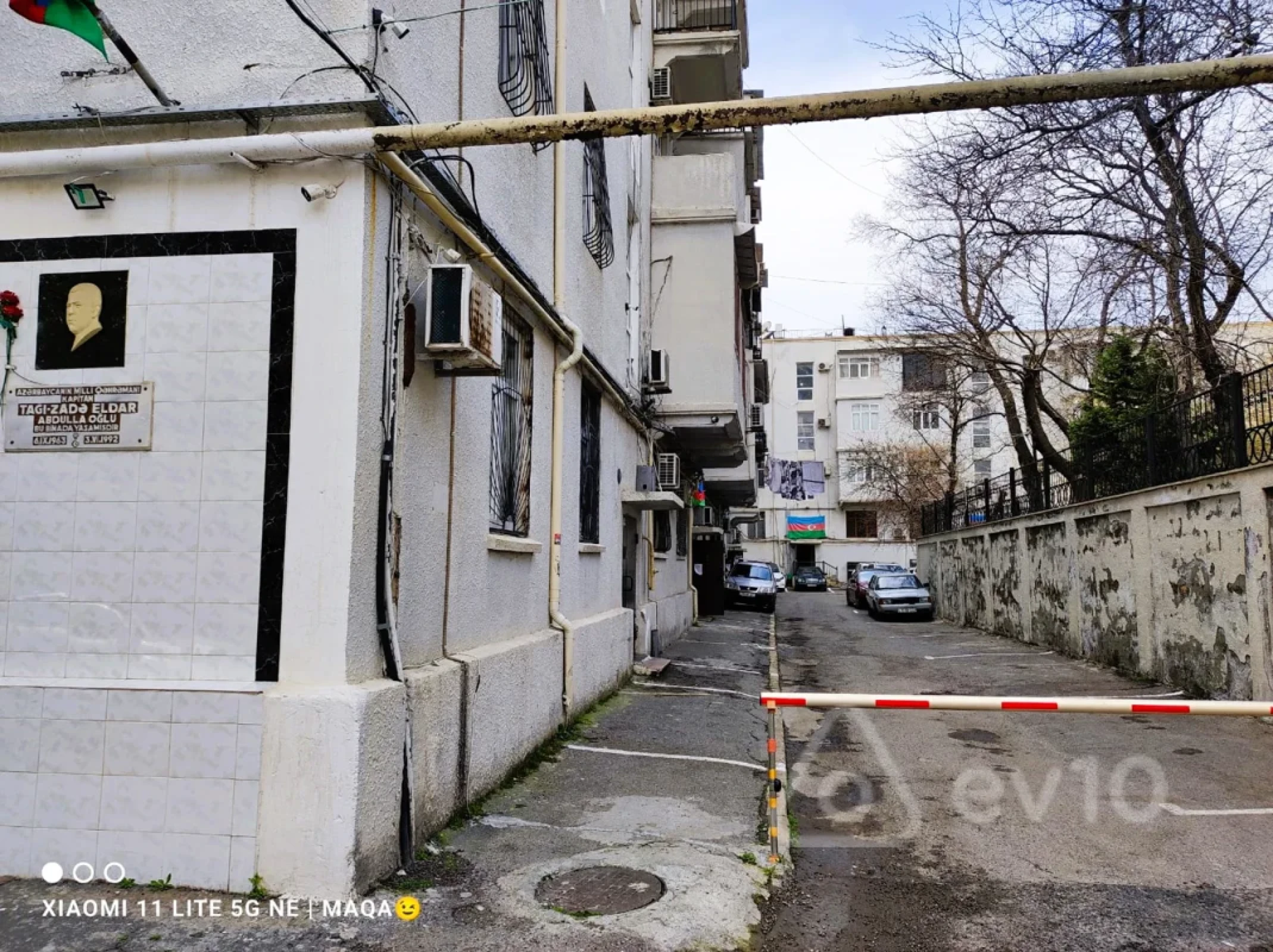 Satılır 2 otaqlı köhnə tikili 38 m²