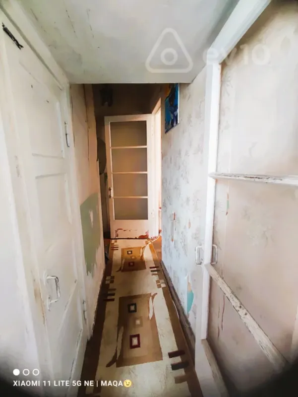 Satılır 2 otaqlı köhnə tikili 38 m²