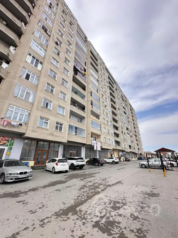 Satılır 2 otaqlı yeni tikili 60 m²