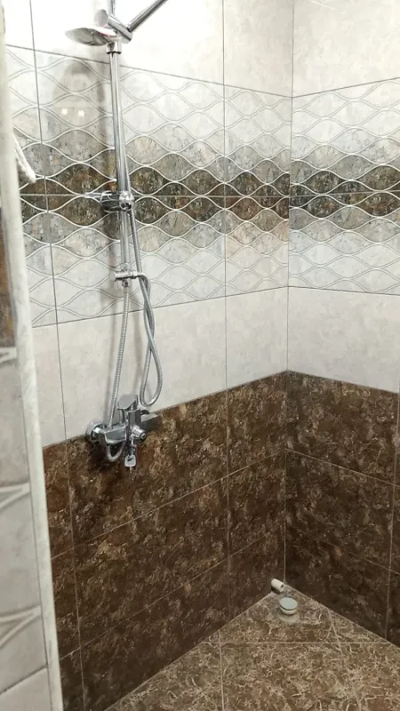 Kirayə verilir 2 otaqlı köhnə tikili 60 m²