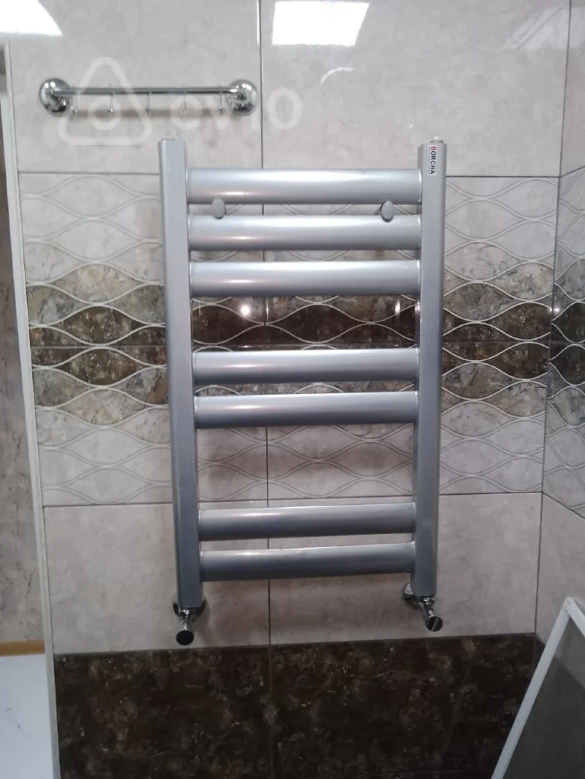 Kirayə verilir 2 otaqlı köhnə tikili 60 m²