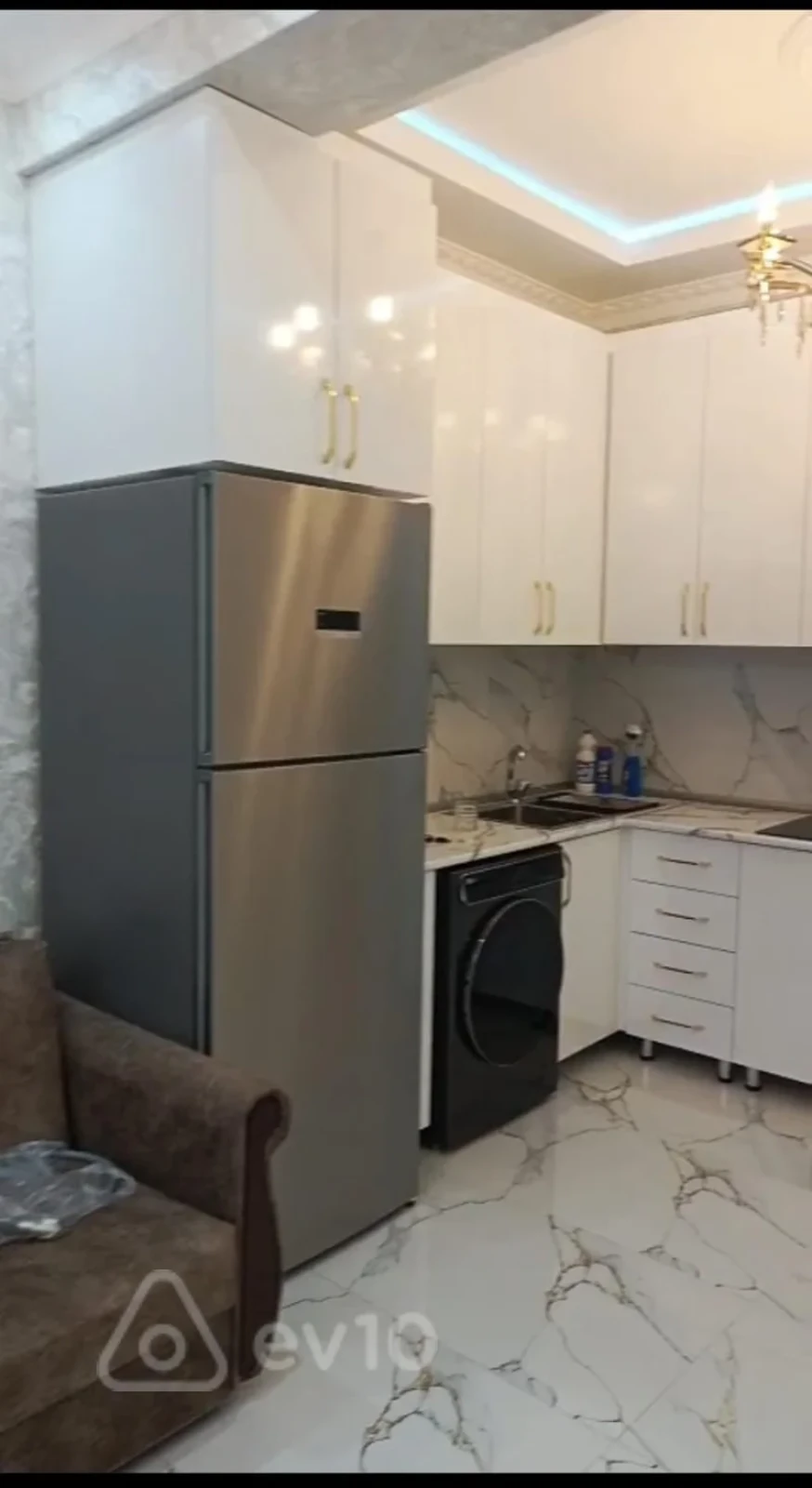 Kirayə verilir 1 otaqlı yeni tikili 40 m²