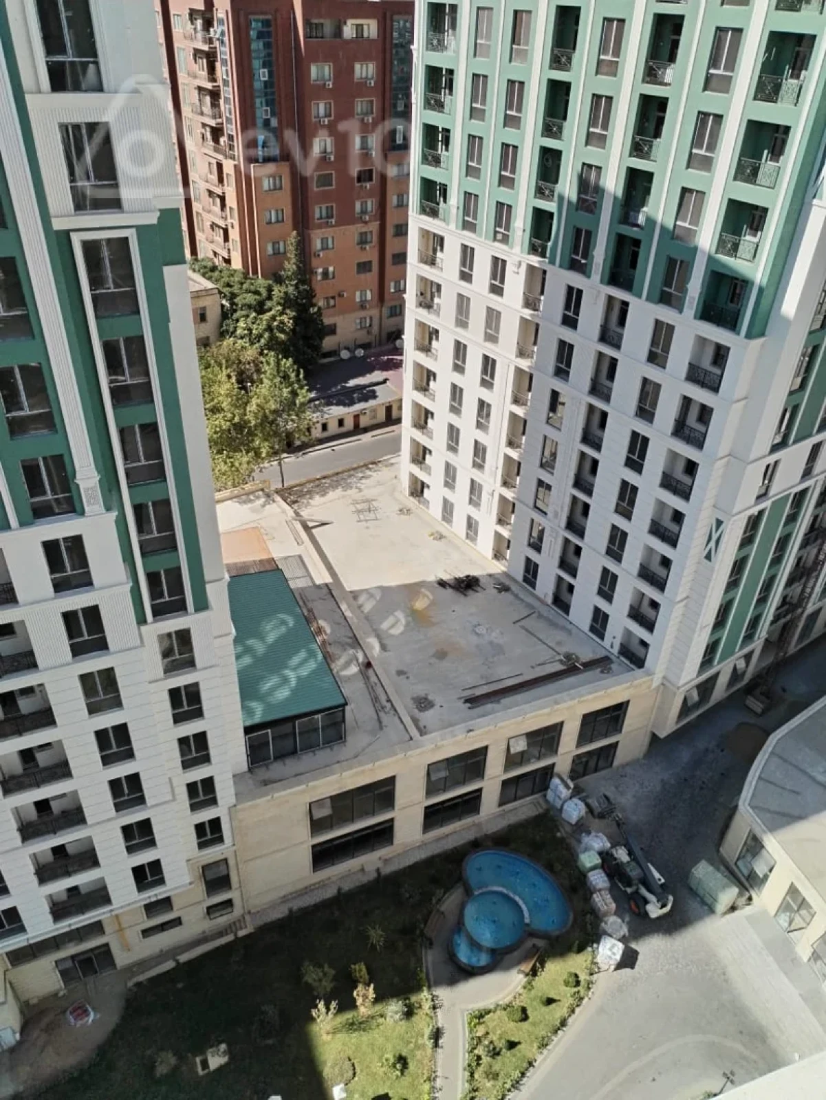 Kirayə verilir 3 otaqlı yeni tikili 115 m²