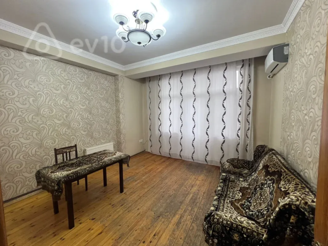 Kirayə verilir 2 otaqlı yeni tikili 55 m²