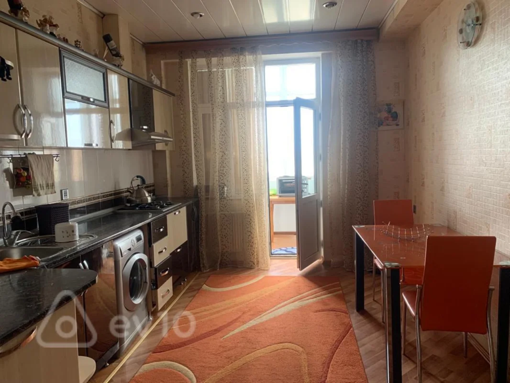 Kirayə verilir 2 otaqlı yeni tikili 90 m²