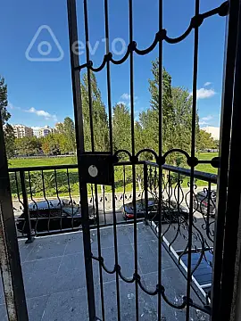 Kirayə verilir 3 otaqlı ofis 105 m²