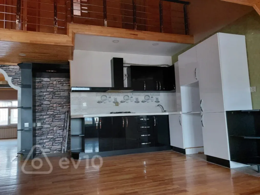 Kirayə verilir 5 otaqlı yeni tikili 164 m²