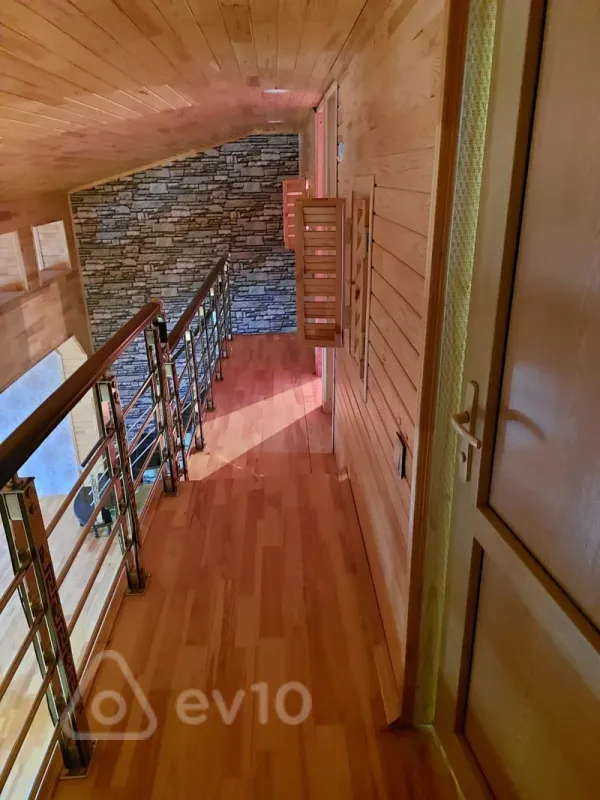 Kirayə verilir 5 otaqlı yeni tikili 164 m²