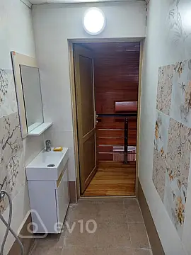 Kirayə verilir 5 otaqlı yeni tikili 164 m²