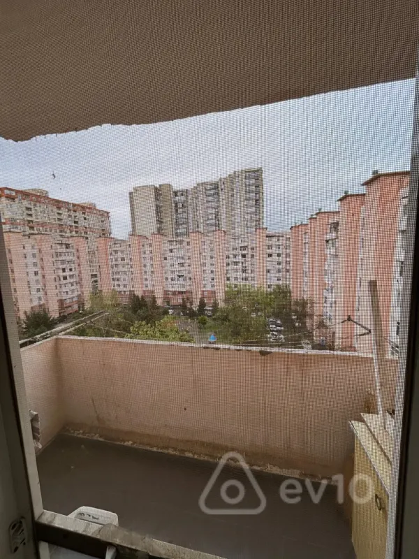 Kirayə verilir 3 otaqlı yeni tikili 75 m²