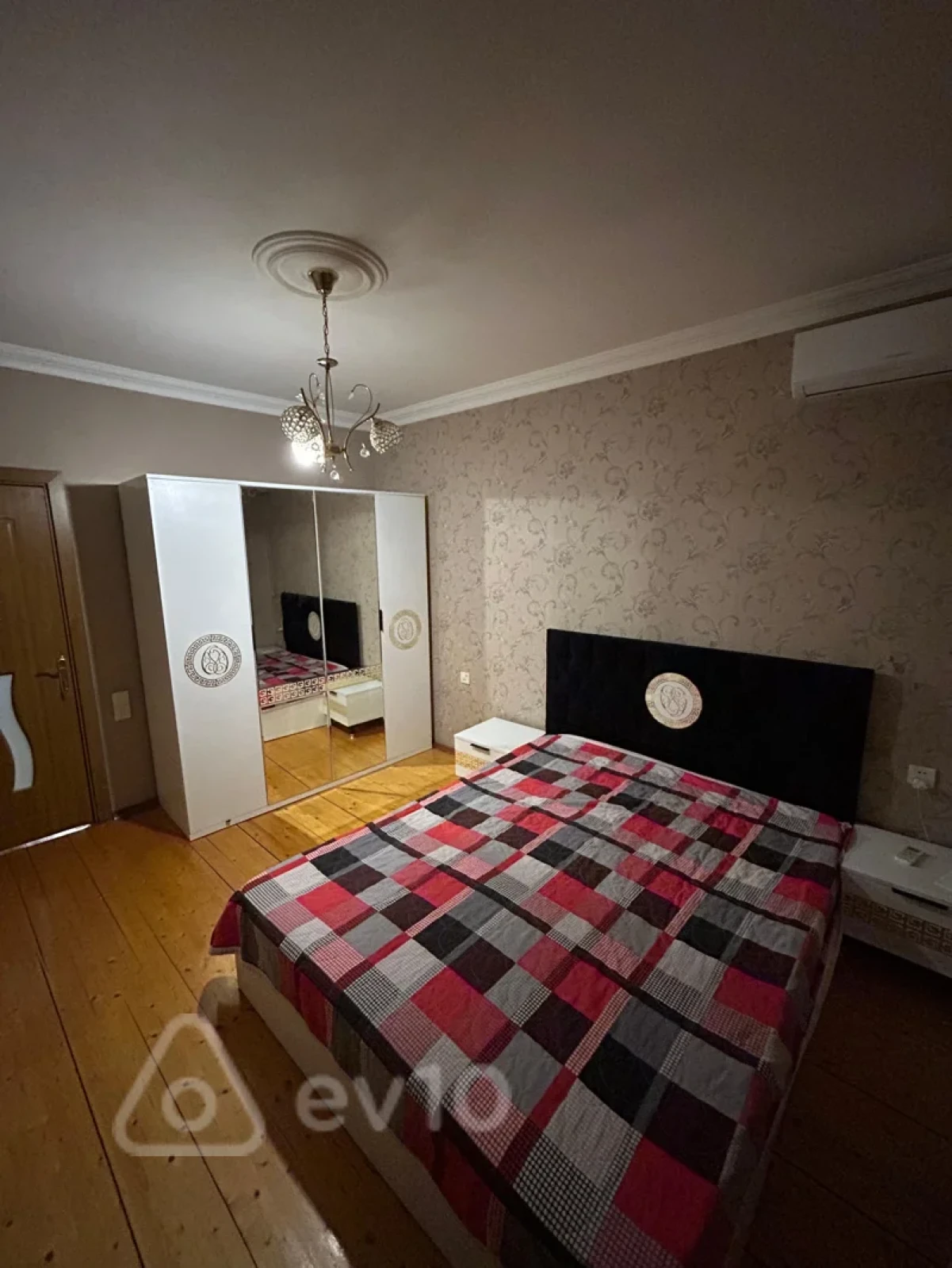 Kirayə verilir 3 otaqlı yeni tikili 75 m²