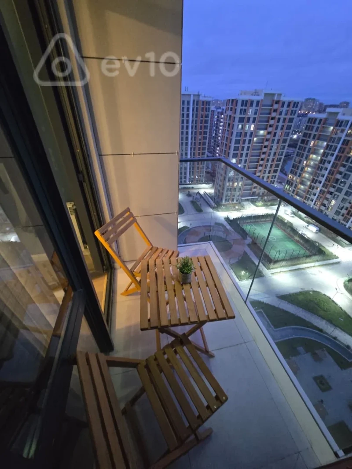 Satılır 3 otaqlı yeni tikili 72 m²