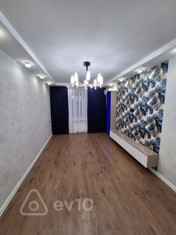 Satılır 2 otaqlı yeni tikili 65 m²