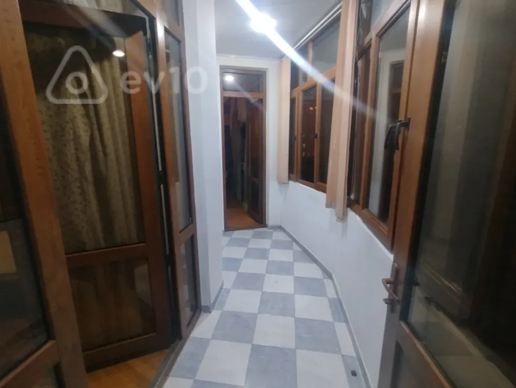 Kirayə verilir 3 otaqlı yeni tikili 115 m²