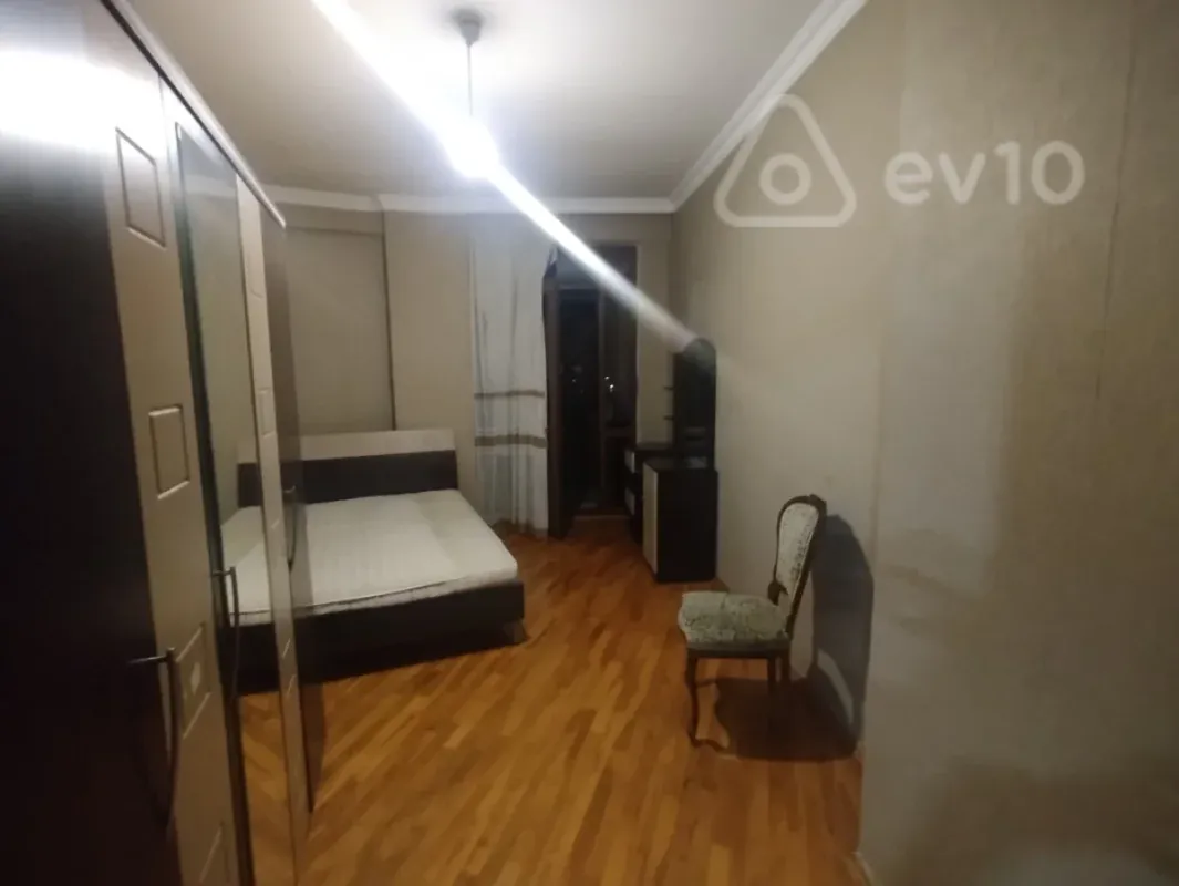 Kirayə verilir 3 otaqlı yeni tikili 115 m²