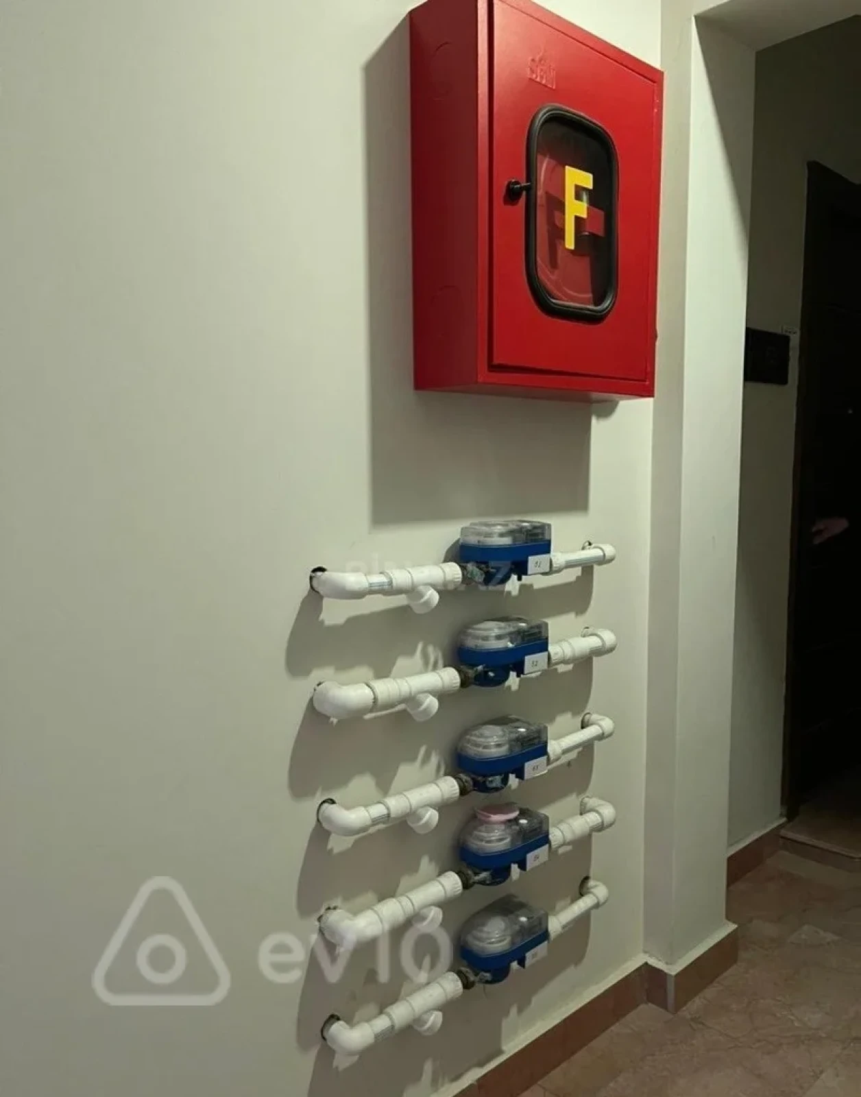 Satılır 3 otaqlı yeni tikili 185 m²