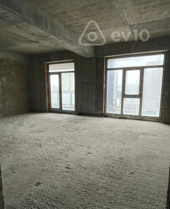 Satılır 3 otaqlı yeni tikili 185 m²