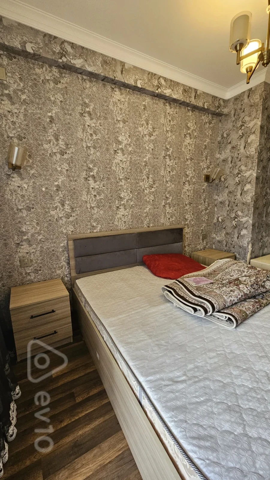 Kirayə verilir 2 otaqlı yeni tikili 55 m²