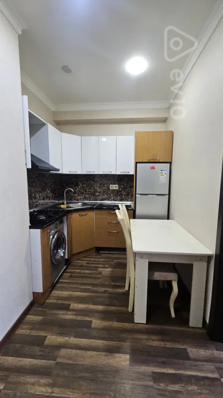 Kirayə verilir 2 otaqlı yeni tikili 55 m²