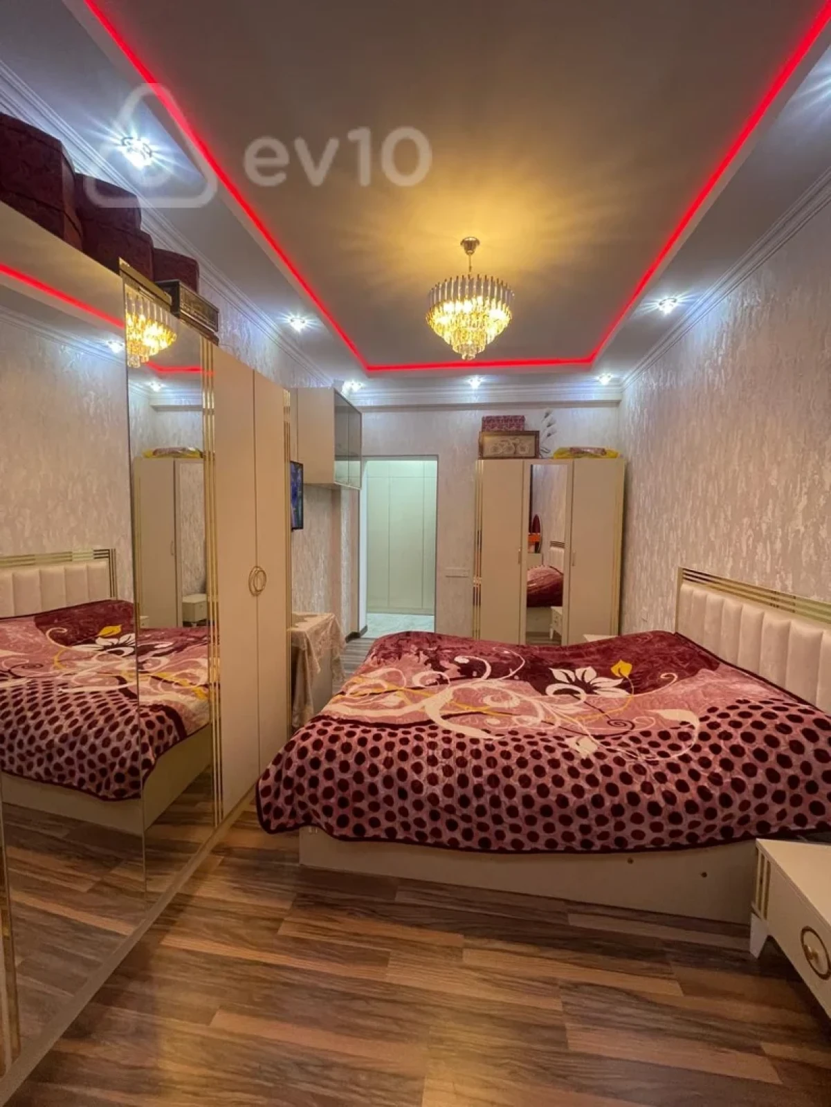 Kirayə verilir 3 otaqlı yeni tikili 75 m²