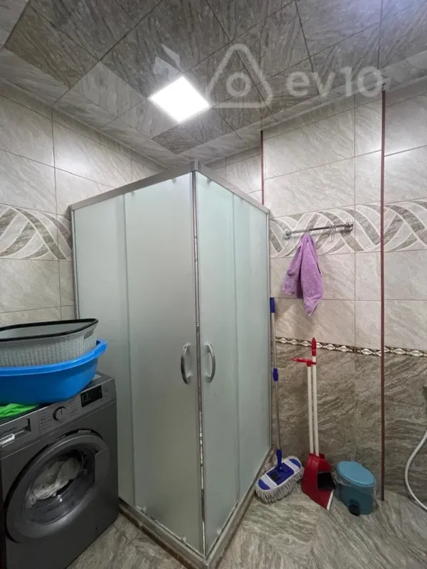 Kirayə verilir 3 otaqlı yeni tikili 75 m²