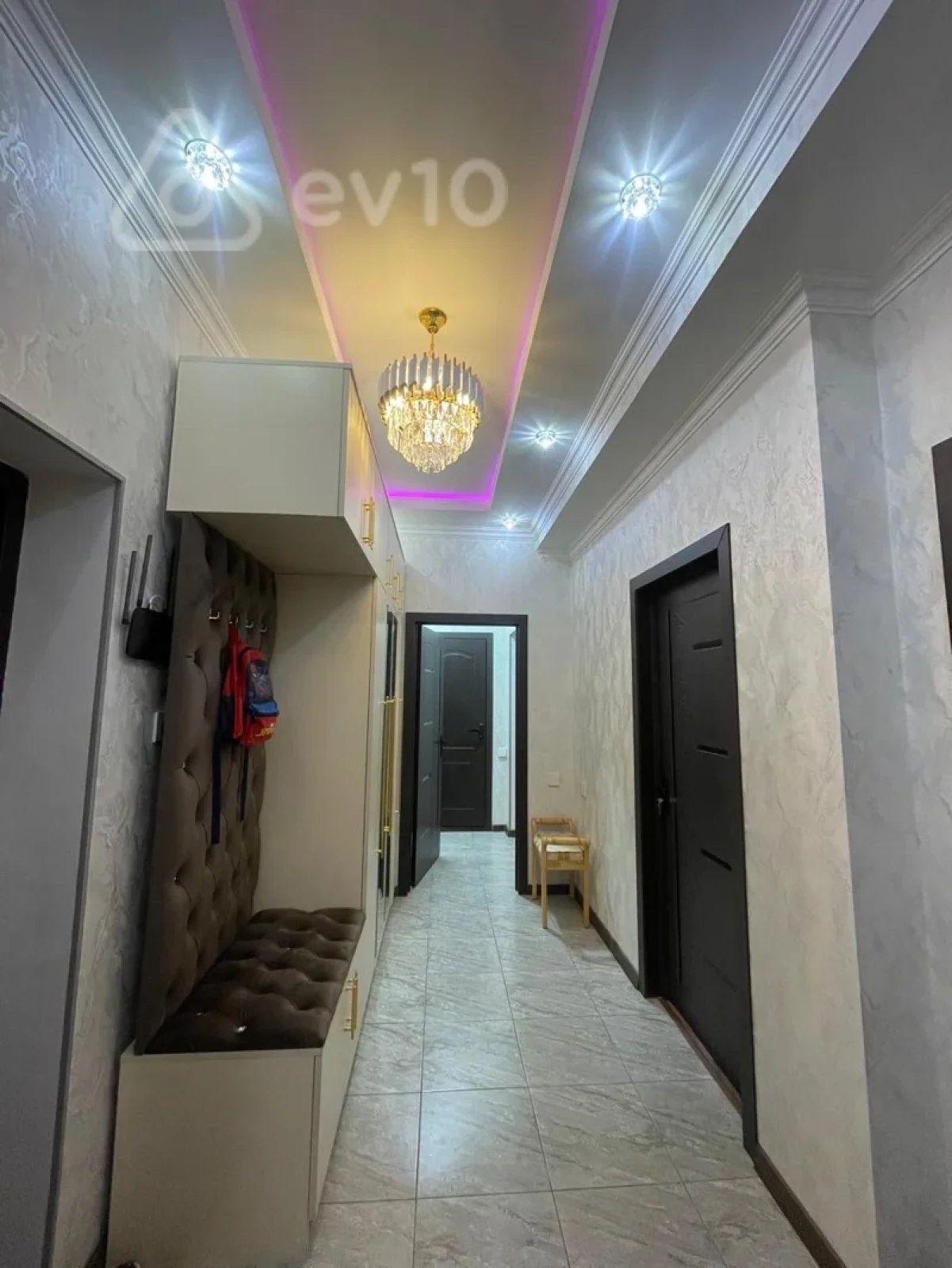 Kirayə verilir 3 otaqlı yeni tikili 75 m²