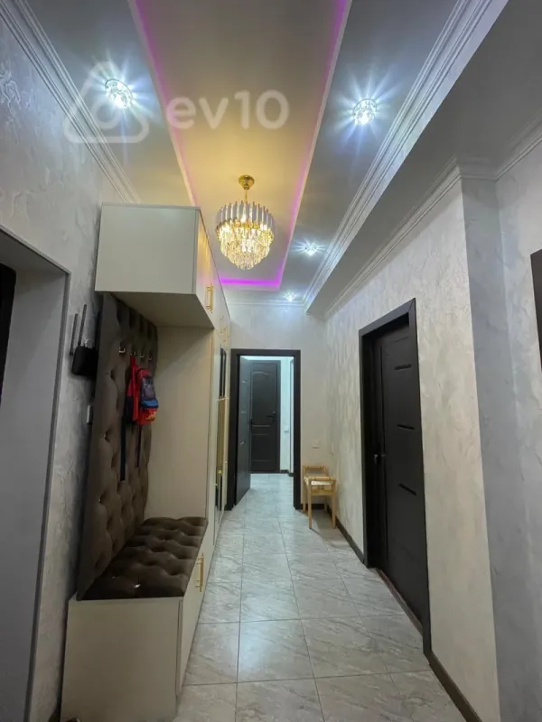 Kirayə verilir 3 otaqlı yeni tikili 75 m²
