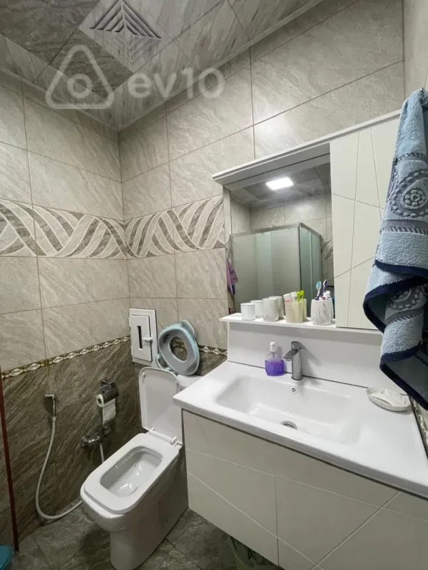 Kirayə verilir 3 otaqlı yeni tikili 75 m²