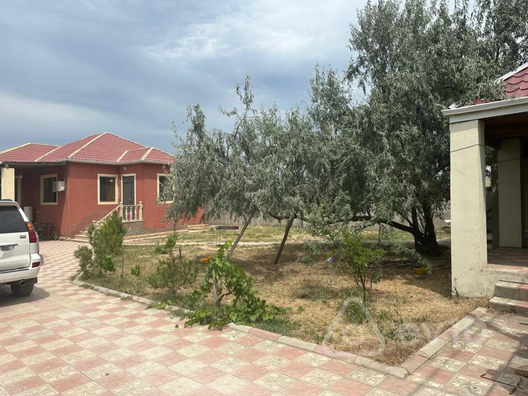 Kirayə verilir 4 otaqlı həyət evi 160 m²