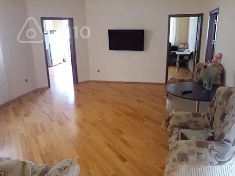 Kirayə verilir 4 otaqlı həyət evi 160 m²