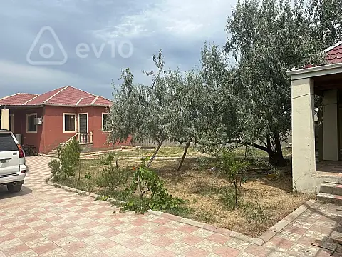 Kirayə verilir 4 otaqlı həyət evi 160 m²