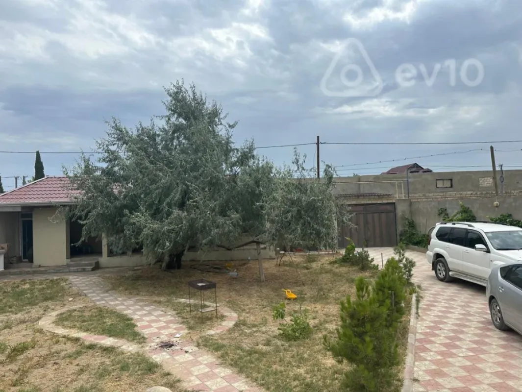 Kirayə verilir 4 otaqlı həyət evi 160 m²