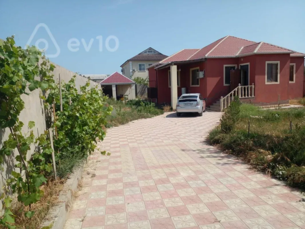 Kirayə verilir 4 otaqlı həyət evi 160 m²