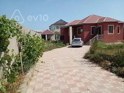 Kirayə verilir 4 otaqlı həyət evi 160 m²